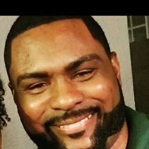 Meet your Posher, Kenneth